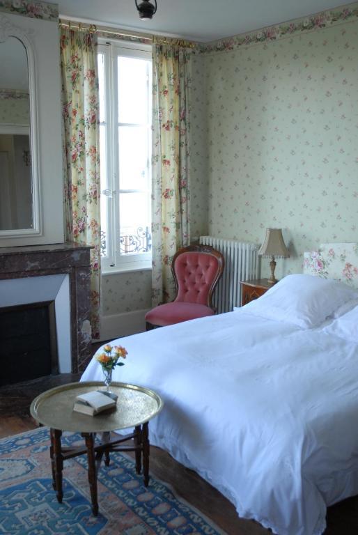 Chambres D'Hotes Chateau De La Puisaye Verneuil d'Avre et d'Iton Eksteriør bilde